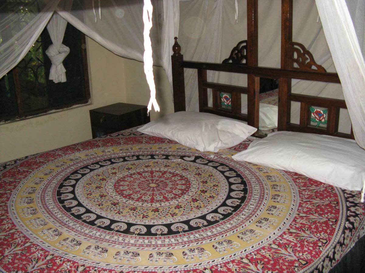 Bed and breakfast Kiloran Funzi House Extérieur photo