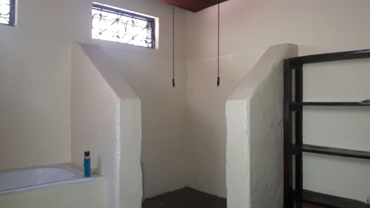 Bed and breakfast Kiloran Funzi House Extérieur photo