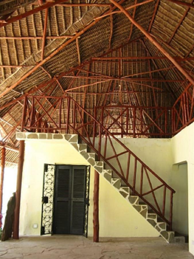 Bed and breakfast Kiloran Funzi House Extérieur photo